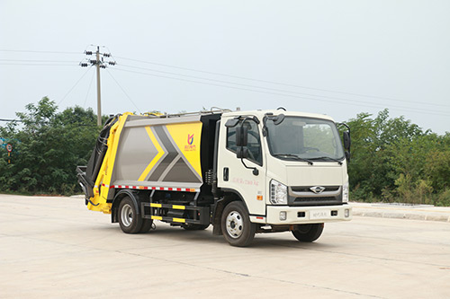 凯力风牌KLF5070ZYSB6型压缩式垃圾车