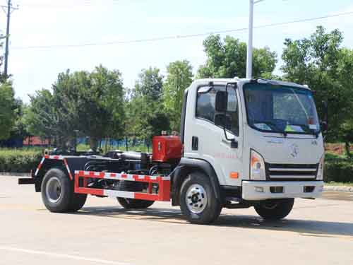 凯力风牌KLF5040ZXXC6型车厢可卸式垃圾车