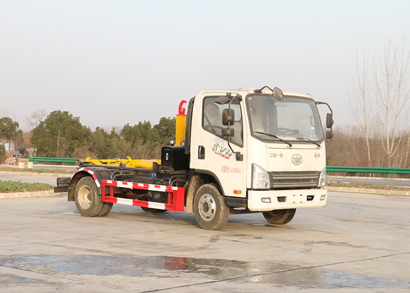 凯力风牌KLF5041ZXXC6型车厢可卸式垃圾车