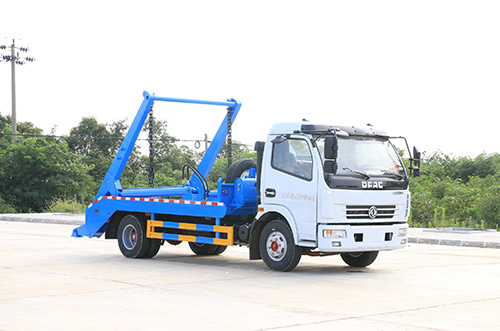 凯力风牌KLF5120ZBSE6型摆臂式垃圾车