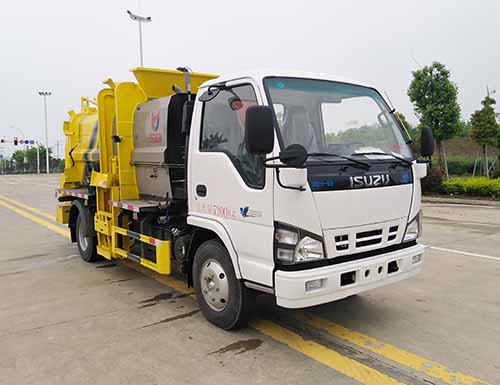 凯力风牌KLF5070TCAQ6型餐厨垃圾车