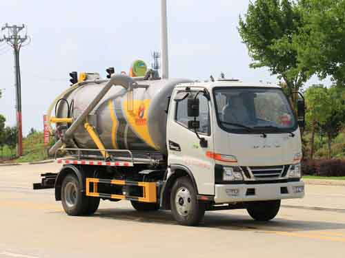 凯力风牌KLF5070GXWH6型吸污车