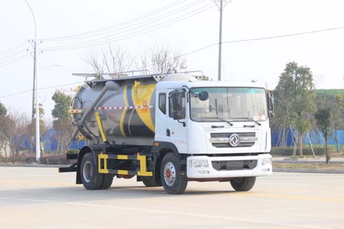 凯力风牌KLF5180GXWE6型吸污车