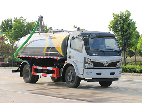 凯力风牌KLF5120GXEE6型吸粪车